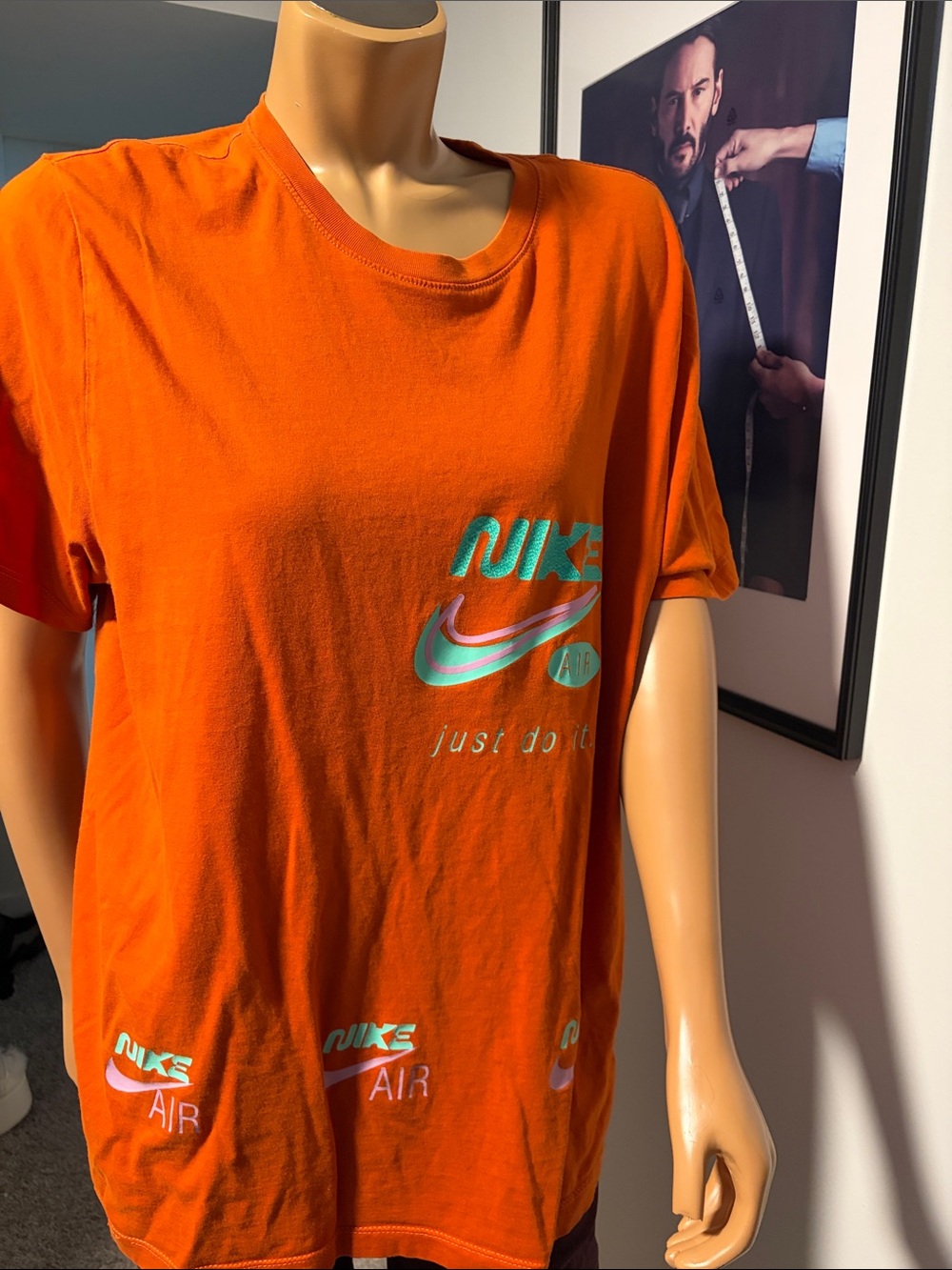 Nike Orange Short-Sleeve Graphic Tee - men’s XL